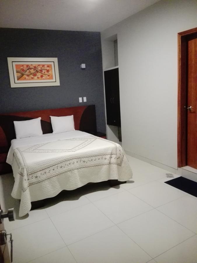 Hotel Vicente de la Vega Chiclayo Extérieur photo